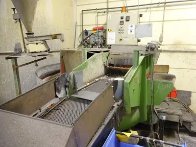 USED ROSLER ROTOFINISH DEBURRING LINE + DRYER
