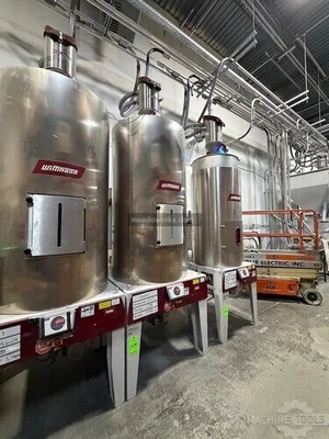 Used WITTMANN SILMAX E1200 MATERIAL HOPPER W/WITTMANN MATERIAL LOADER Hopper Dryers Illinois US | Meadoworks #1496616