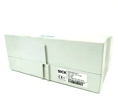 NEW SICK AMV40-011 CONNECTION MODULE AMV40011
