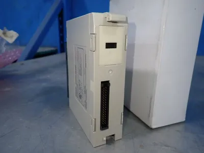 NEW OMRON C200H0C225