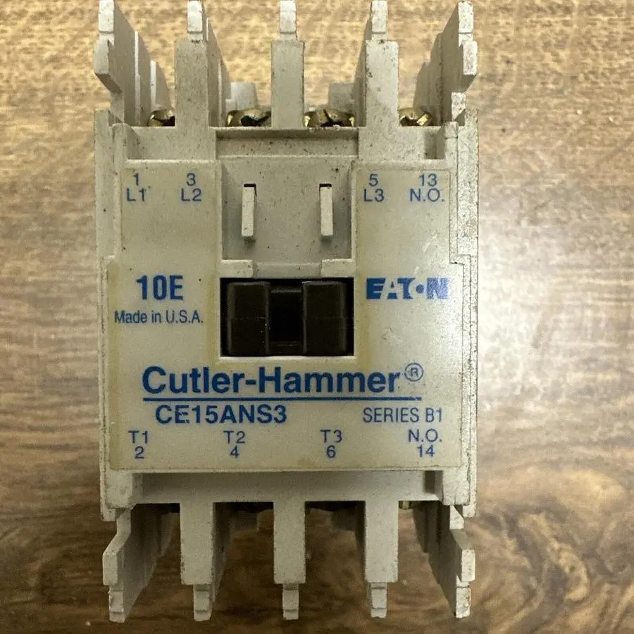 USED CUTLER-HAMMER CE15ENS3