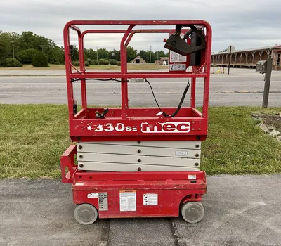 USED 2018 MEC 1330SE