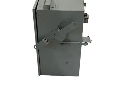 Used Square D Fusible Bus Plug-In Unit, I-Line, 3-Pole, 3-Fuse, 600VAC, 200A Bus Bars & Plugs Michigan US | Maverick Industrial Sales #1441683