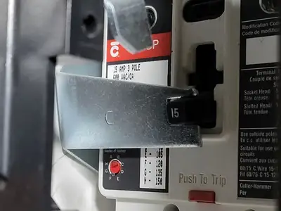 5 hp, 600V, 15A, 3-Ph FVNR Starter, Size 1 Bucket for Freedom 2100 MCC Frame