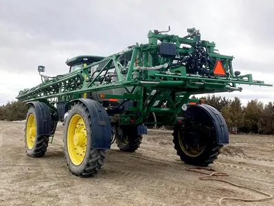 USED 2015 JOHN DEERE R4045