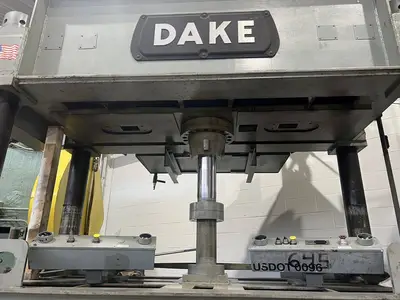 USED USED DAKE PRESSES DAKE 27-818 PRESS