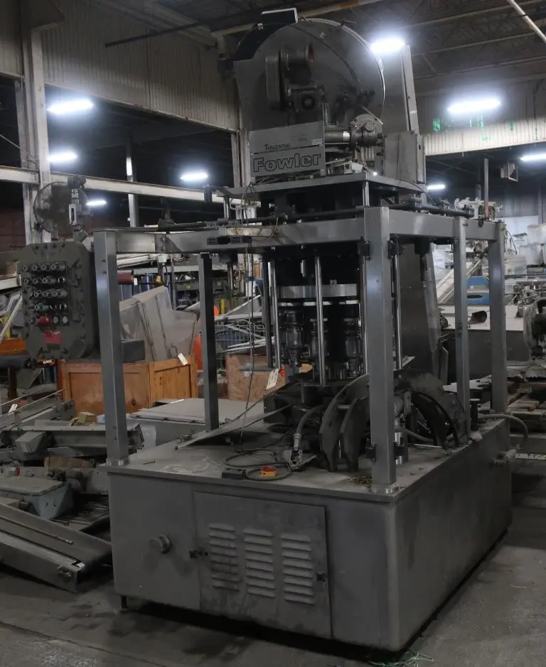 SPC8988  Capping Machine Fowler screw capper 33 mm, up to 21,000 bph
