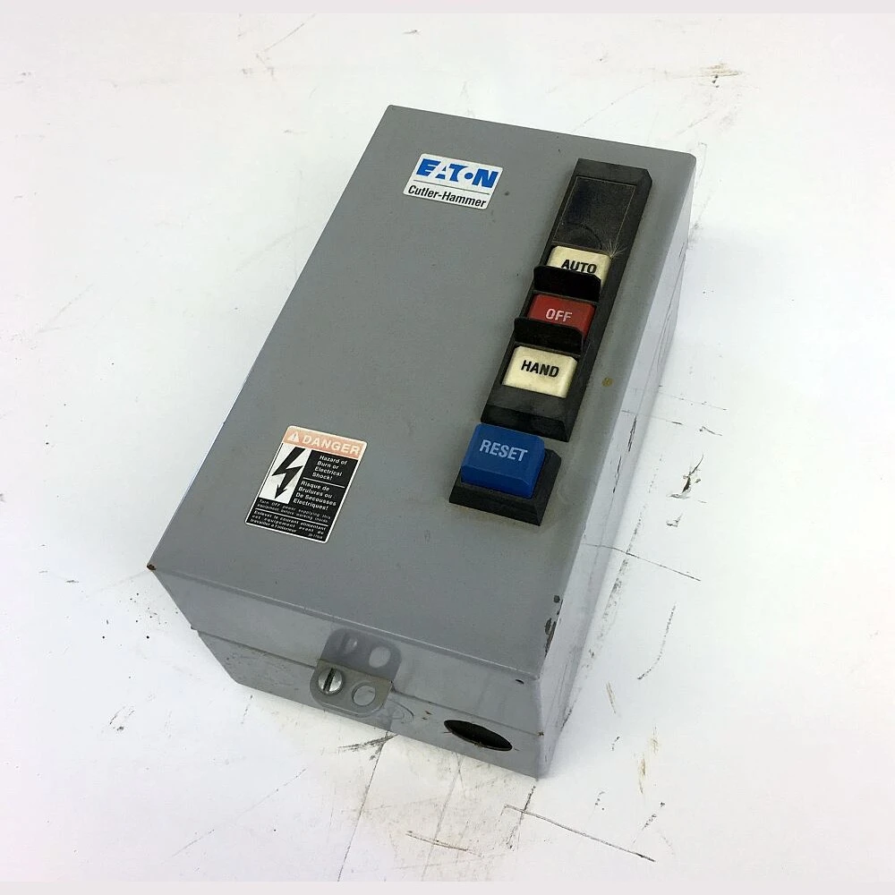 Cutler Hammer Size 0 Combination Starter