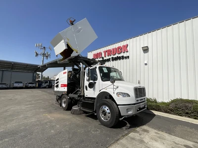 Used 2015 FREIGHTLINER M2 Street Sweeper California US | Big Truck & Equipment #1412268