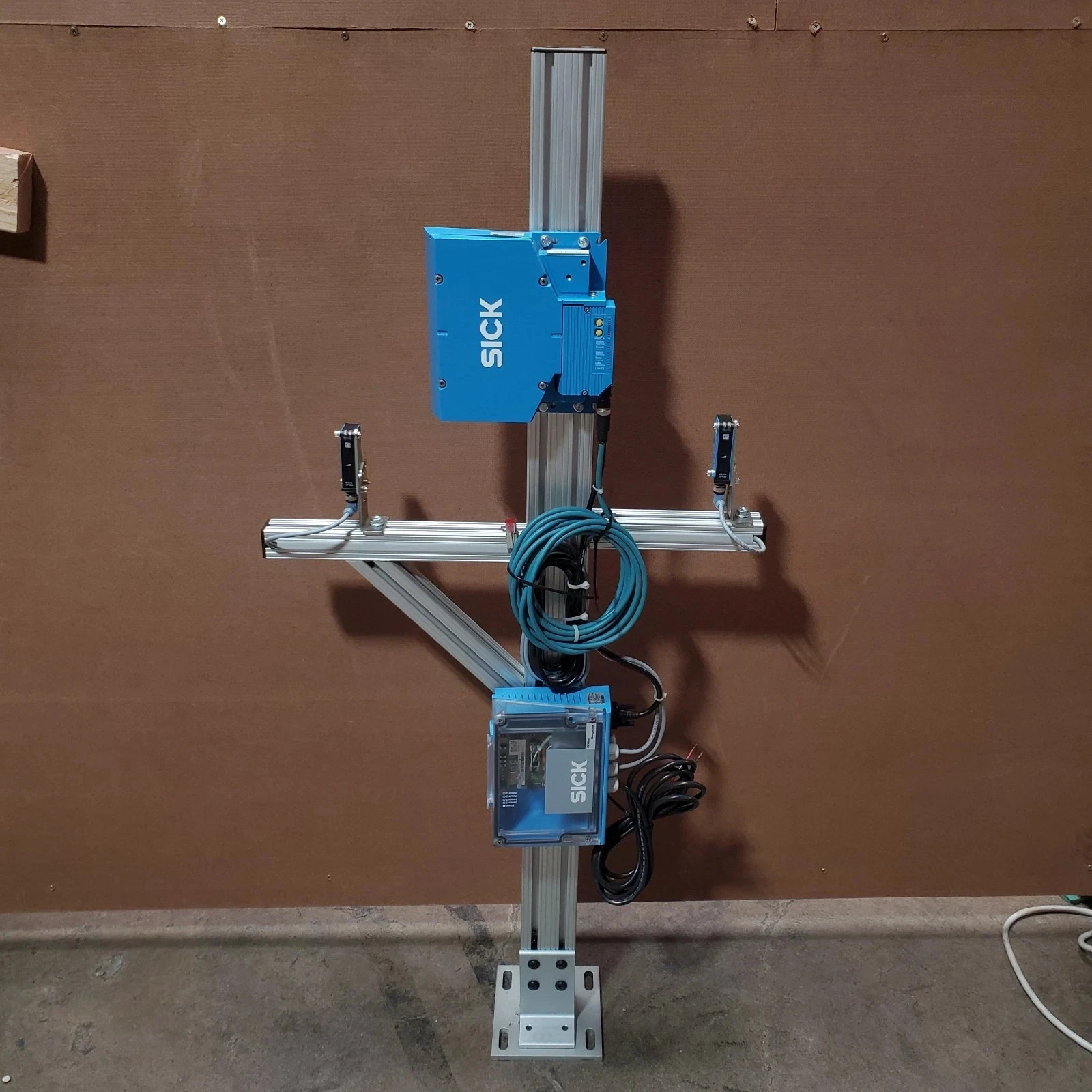 Used SICK CLV630-0120, CDM420-0102, WL18-3P430 Miscellaneous Equipment (Electrical & Power) California US | American Industrial Supply Co. #1377044