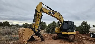 Used 2017 CAT 325F Crawler Excavators Utah US | CSS Equipment Sales #1347435