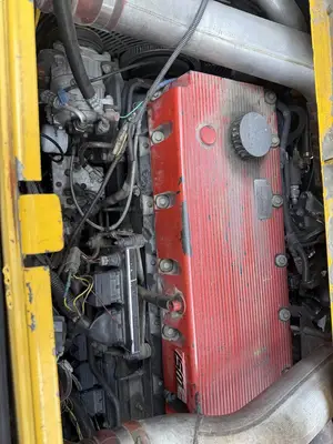 USED 2004 GROVE TMS900E