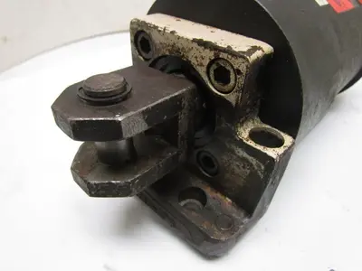 Ortman 3.500X4.250 Pneumatic Air Cylinder 3-1/2" Bore 4-1/4" Stroke Roundline