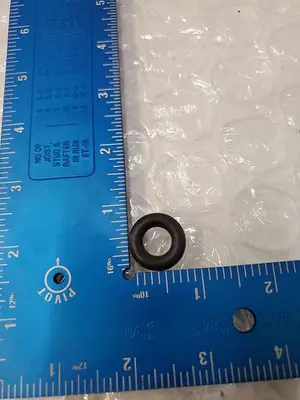 NEW O RING 090977-001