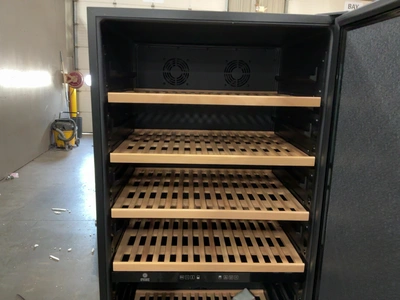 Used VINOTEMP EL-300GFEB Bottle Coolers Michigan US | Miedema Asset Management Group #1761098