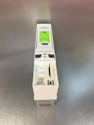Control Techniques Unidrive M702-034-00045A 1.5 /2.2Kw 480V 3Ph (8.4.6))