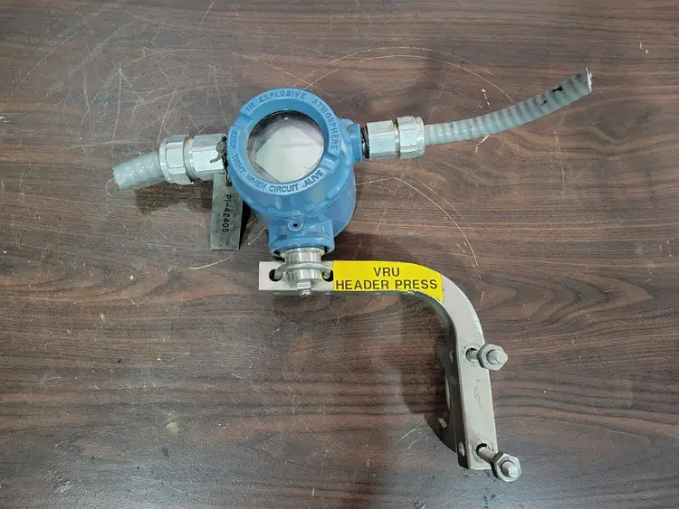 Used ROSEMOUNT 300S3AAK6M8B4 Parts (Hydraulics and Pneumatics) British Columbia CA | Lenmark #259254