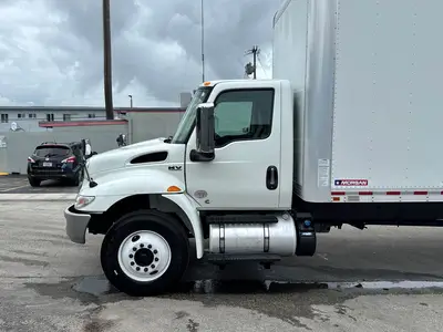 Used 2021 INTERNATIONAL MV607 Box trucks Florida US | Truck and Van Outlet #1509199