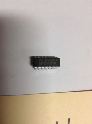 NEW IC Chip DM74121N