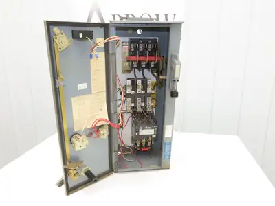 Allen Bradley 30072-309-04-B Combination Starter Fusible 600V 3PH 25HP Size 2