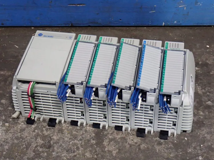 Used ALLEN BRADLEY 1769ECR PLC Chassis Ohio US | HGR 24 #801936