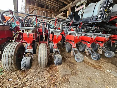 CASE IH 1250 Planters | Iron Listing (3)