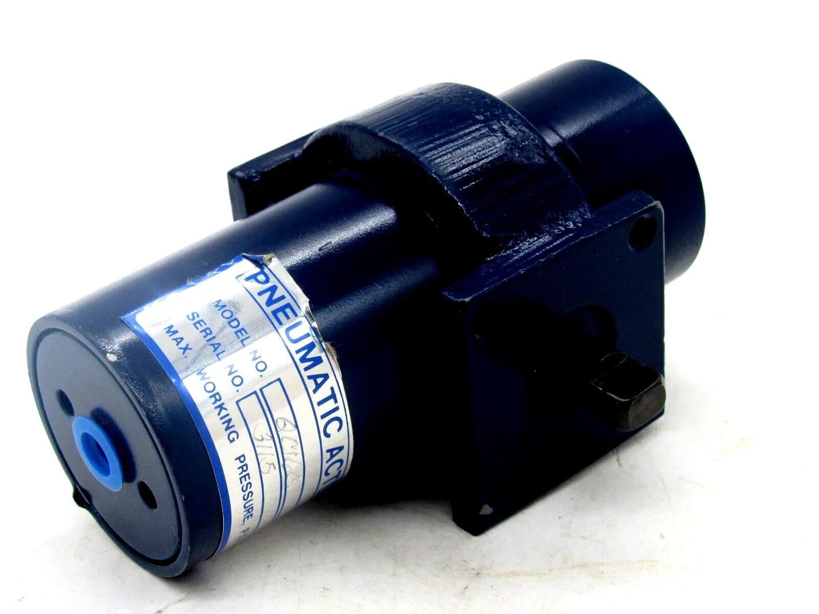 NEW UNBRANDED QC16C PNEUMATIC ACTUATOR