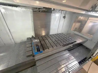 USED 2023 HAAS VM-6