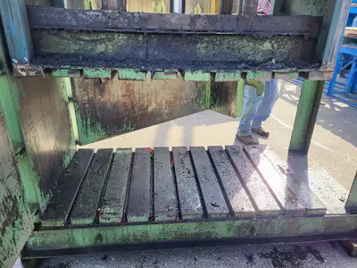 230 Volts Green Baler