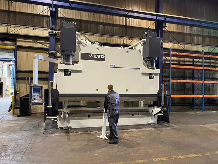 Used LVD PPEB 640 TON X 4500 MM CNC Press Brakes | Apt International N.V #372955