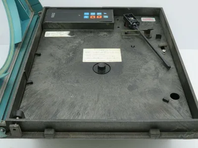 Honeywell DR450T-2000-10-001-0-00-0111 Chart Recorder 120/240V