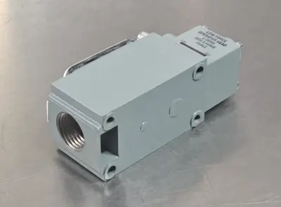 Allen Bradley 802T-ALW5/D Limit Switch Loc4D43