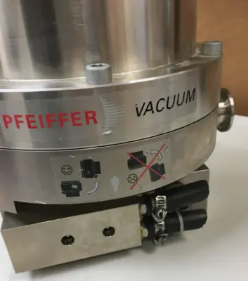 USED PFEIFFER VACUUM TPH-521PC