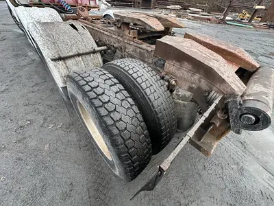 Used 2000 FREIGHTLINER CLASSIC FLD120 Conventional trucks Pennsylvania US | Proxy Equipment #1385355