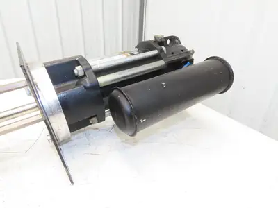 Ingersoll Rand ARO 67120-P43 Pneumatic Extrusion Piston Pump 6549psi 67100-P43