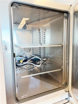 Used THERMO _UNKNOWN_ Incubators Connecticut US | DMC Industries #1281572