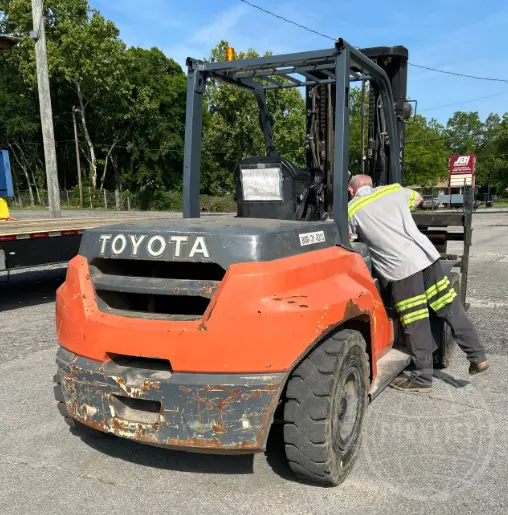 Used 2018 TOYOTA 8FD70U Misc Forklifts Illinois US | Forklift Exchange #1273068