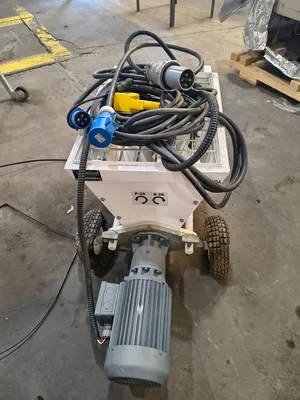 Used MACHINE TECHNOLOGIES P-25 Pumps South Carolina US | ESS Industrial Equipment Sales #1557917