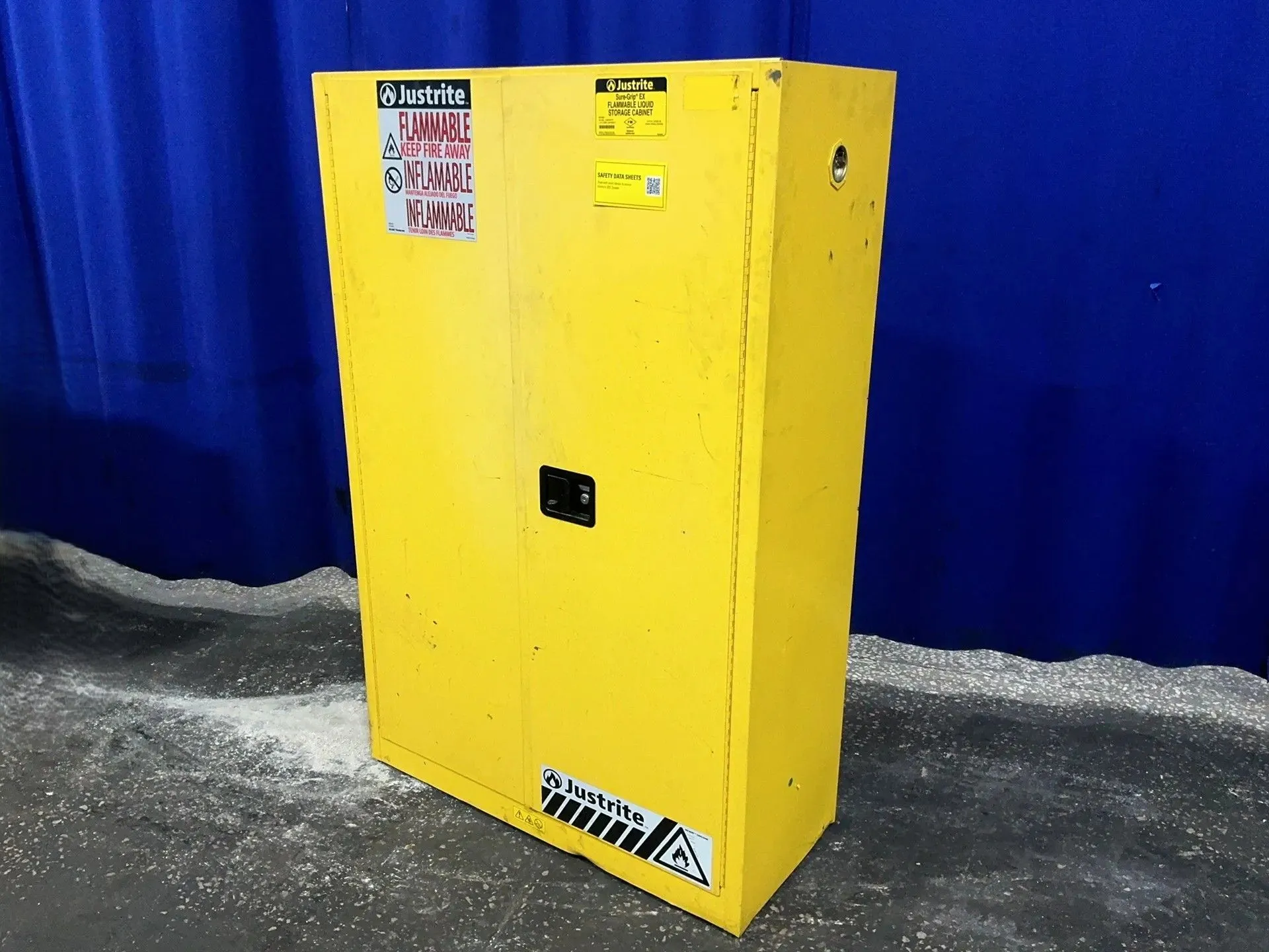 Used JUSTRITE RM09908E Cabinets Ohio US | HGR 24 #1260795