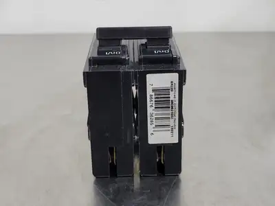 USED EATON CUTLER-HAMMER BR220
