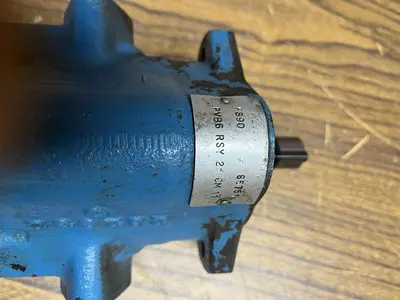 Used VICKERS PVB6-RSY-21-CM-11 Pumps | Surplus Asset Holdings #1206185