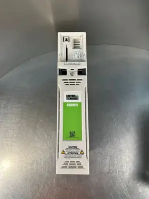 Control Techniques Unidrive M702-034-00100-A 4.0/5.5kw (2.4.2)