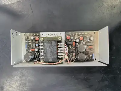 NEW 1997 POWER ONE HBAA40WA