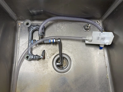 Used _UNKNOWN_ _UNKNOWN_ Sinks Michigan US | Miedema Asset Management Group #1487783