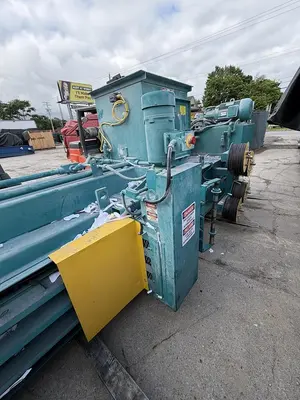 Used MAREN ENGINEERING 72OE-7-X-25R AUTO-TIE BALER Balers Ohio US | Black River Trading #1059655