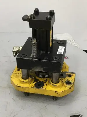 USED VAN DORN 305219