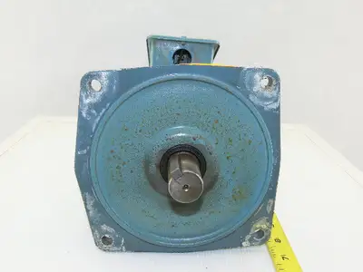 World Energy GTR GOB-4217 1KW 200/220V 3Ph 4.51/4.53RPM Inline Gear Motor