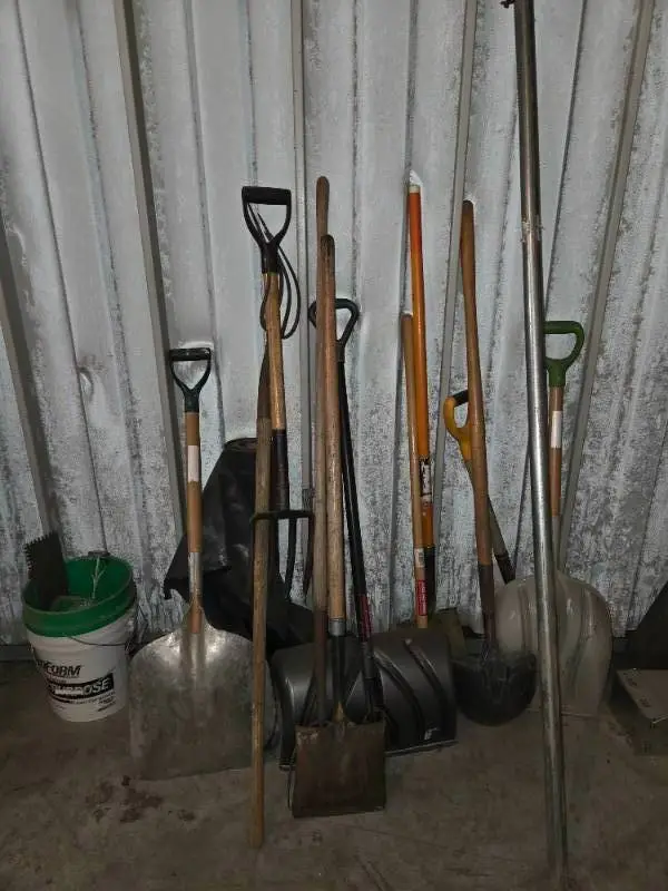 Lot of misc Shovels