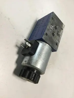 USED REXROTH 4WE6D62EG24N9K4B15V