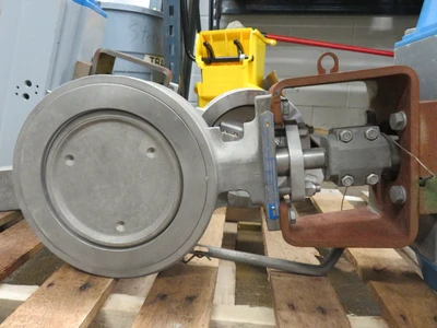 Jamesbury 8"-300 Wafer Sphere Valve with Actuator , Unused Spare Room